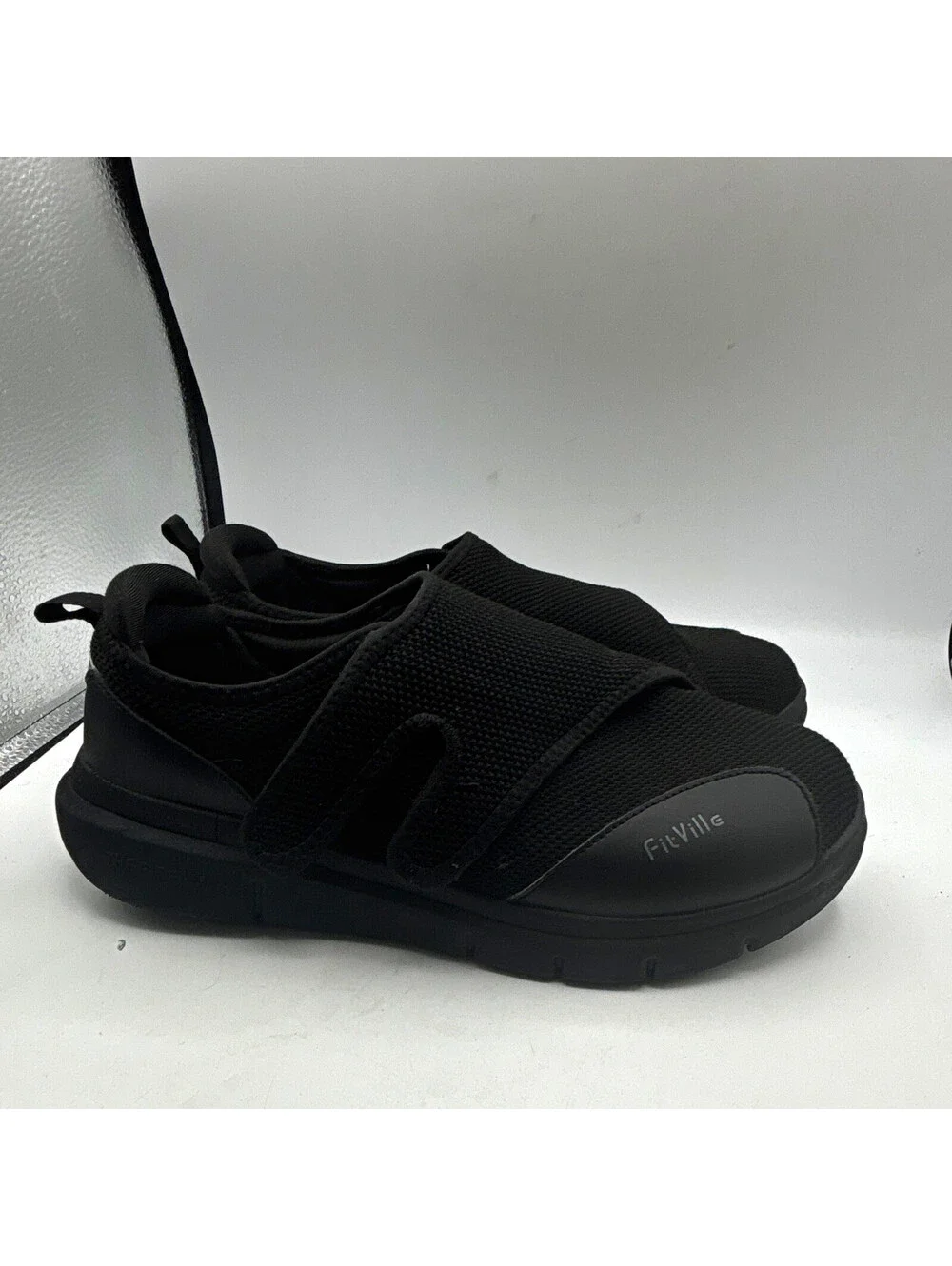 FitVille Mens Black Mesh Hook & Loop Strap Sneaker Wide Lightweight Size 11EEW